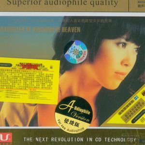 帆布鞋碾精用脚磨男生的要害故事
